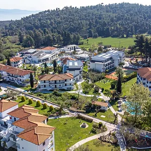 4* Курортный комплекс Chrousso Village