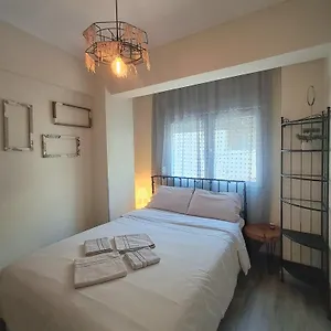 Cozy & Stylish Eastside Apt. Διαμέρισμα Θεσσαλονίκη